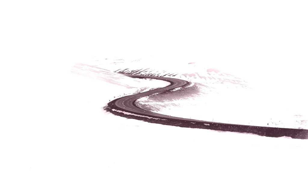 Donner du sens à sa vie, symbole de la route qui serpente pour le coaching de transition professionnelle